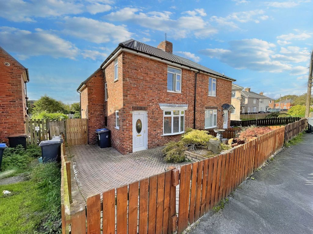 3 bed semidetached house for sale in Barnard Avenue, Ludworth, Durham