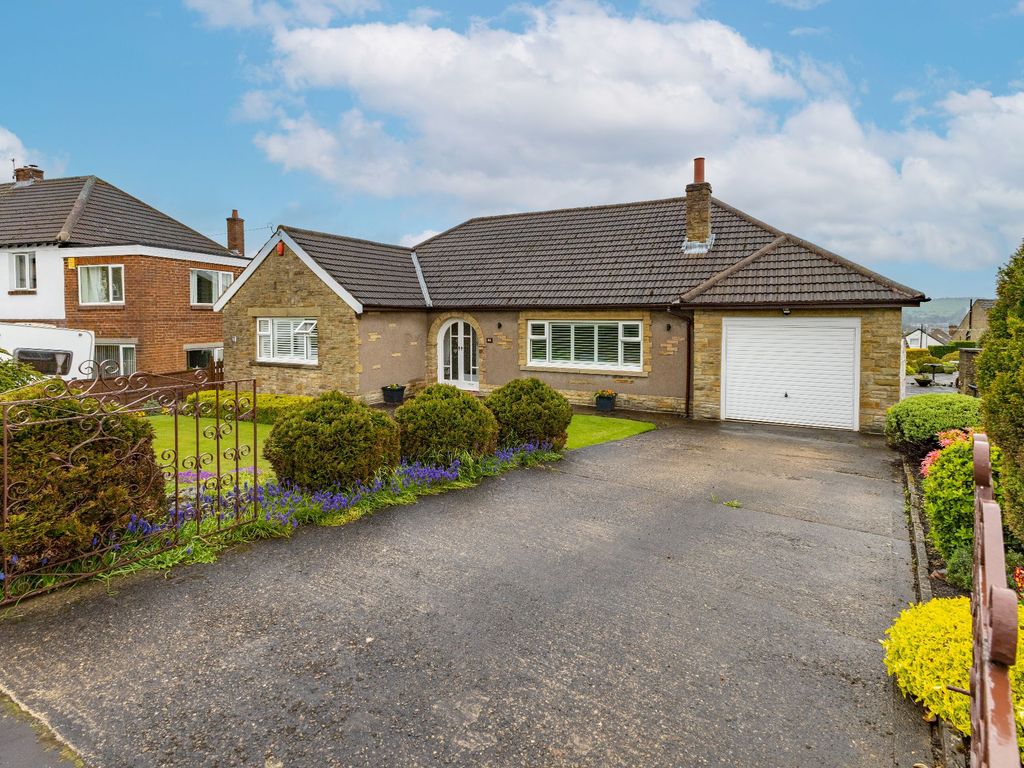 3 bed bungalow for sale in Laverock Lane, Brighouse HD6 Zoopla