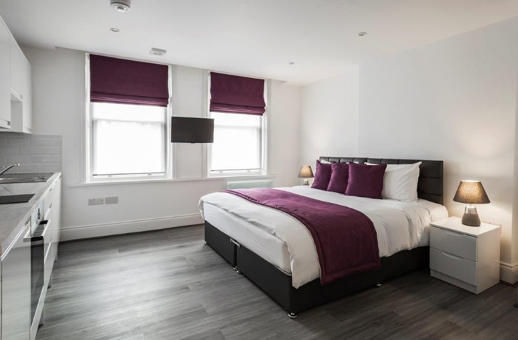 Studio to rent in Finchley Road, London NW3, £1,300 pcm Zoopla