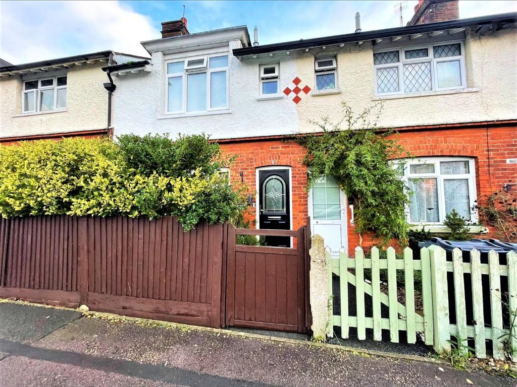 Stirling Road, Ashford TN24  