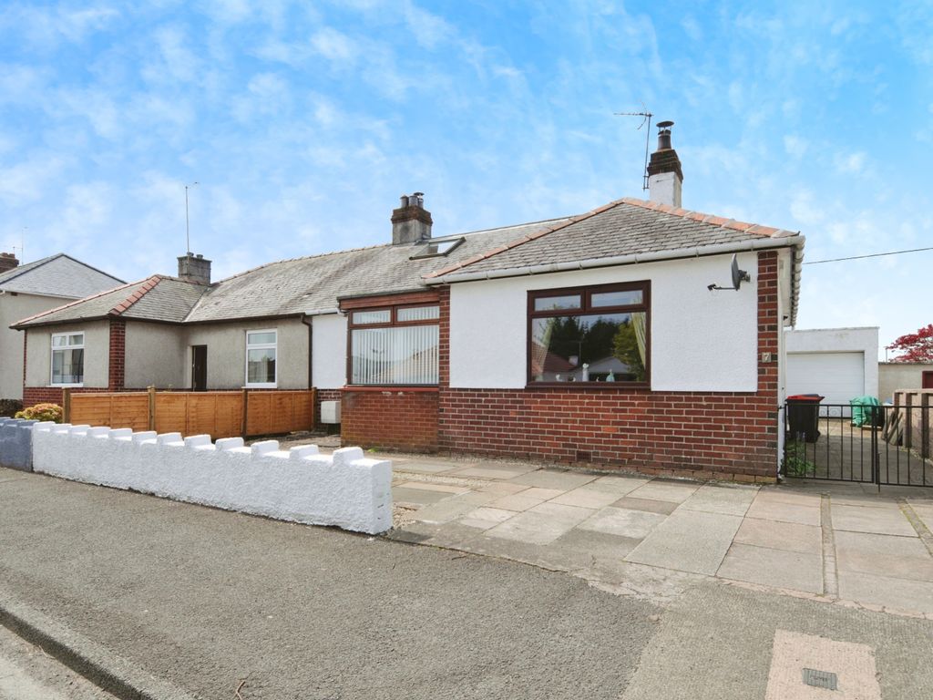 3 bed semidetached house for sale in Hardthorn Road, Dumfries