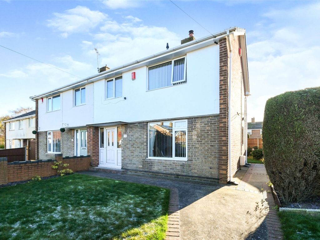 3 bed semidetached house for sale in Birch Avenue, Rainworth