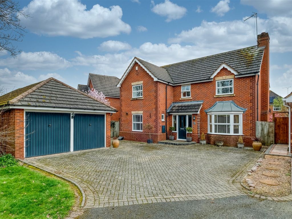 4 bed detached house for sale in Ashby, Worcester WR4, £499,950 Zoopla