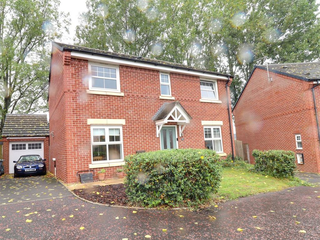 4 bed detached house for sale in English Oak Avenue, Shavington, Crewe