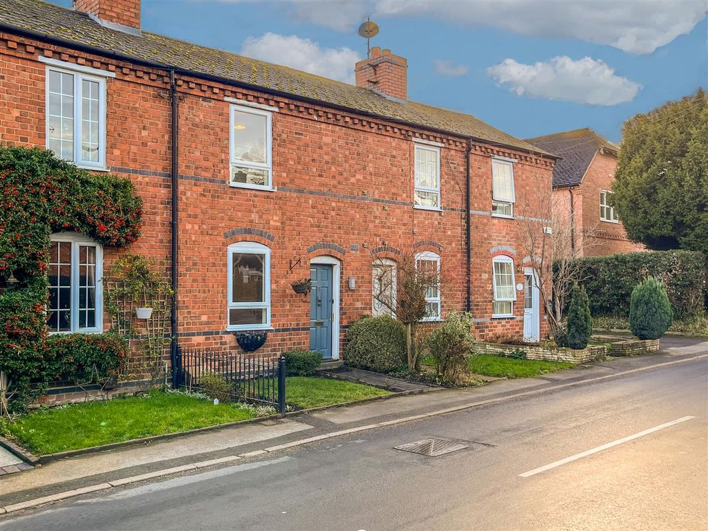 2 bed property to rent in Windmill Lane, Balsall Common, Coventry CV7