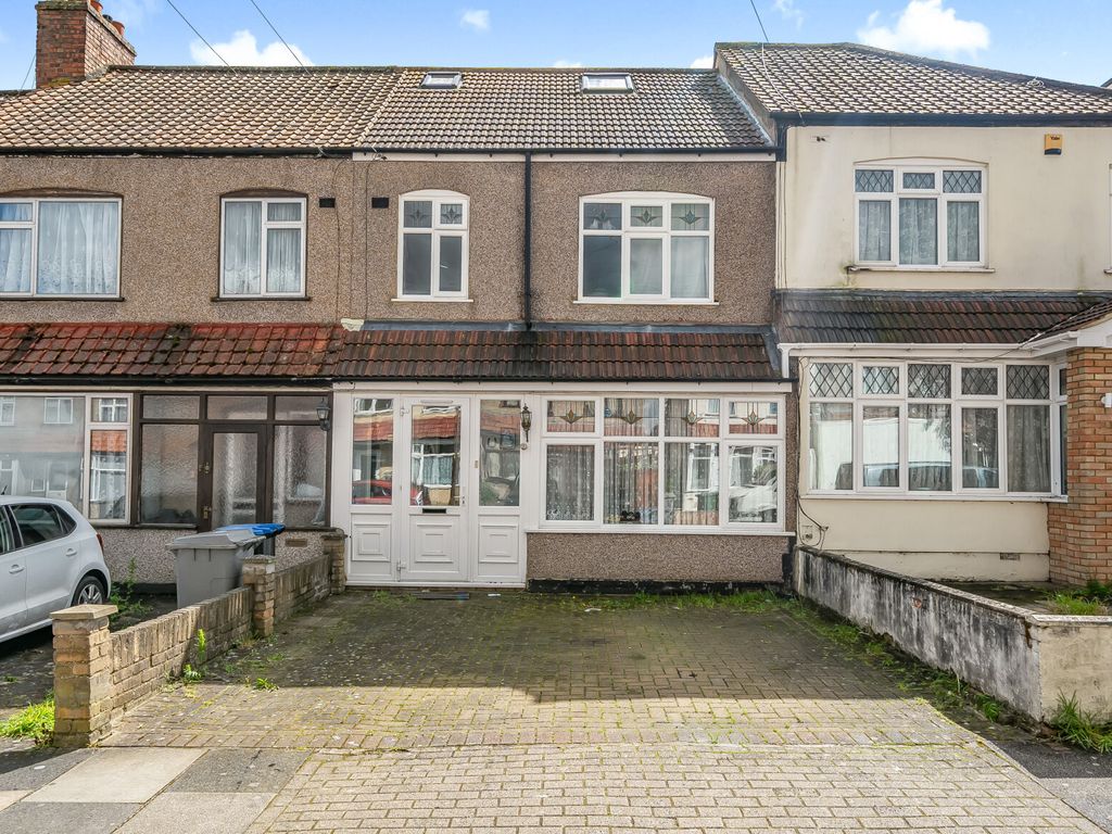 4 bed terraced house for sale in Sunnymead Road, Kingsbury, London NW9, £600,000 Zoopla