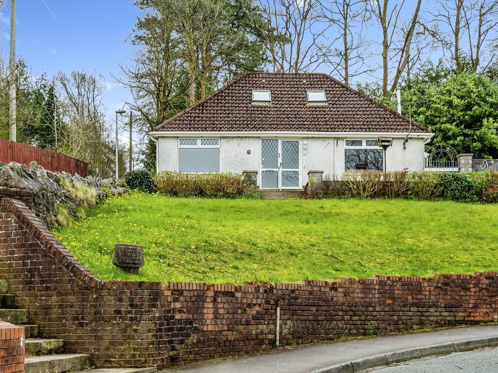 2 bed bungalow for sale in Heol Glanllechau, Alltwen, Pontardawe, Neath