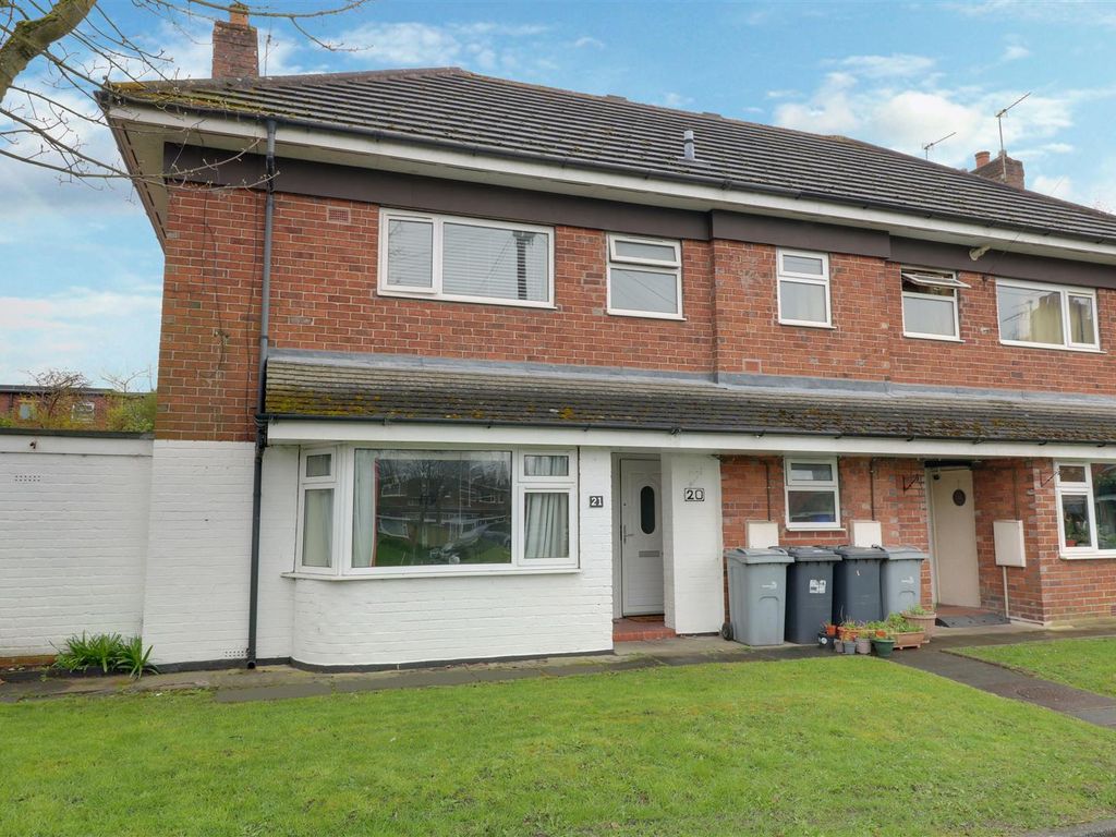 1 bed flat for sale in Poolside Court, Alsager, StokeOnTrent ST7, £