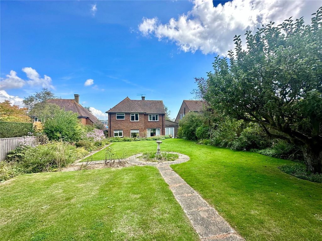 3 bed detached house for sale in Kings Drive, Eastbourne, East Sussex BN21, £550,000 Zoopla