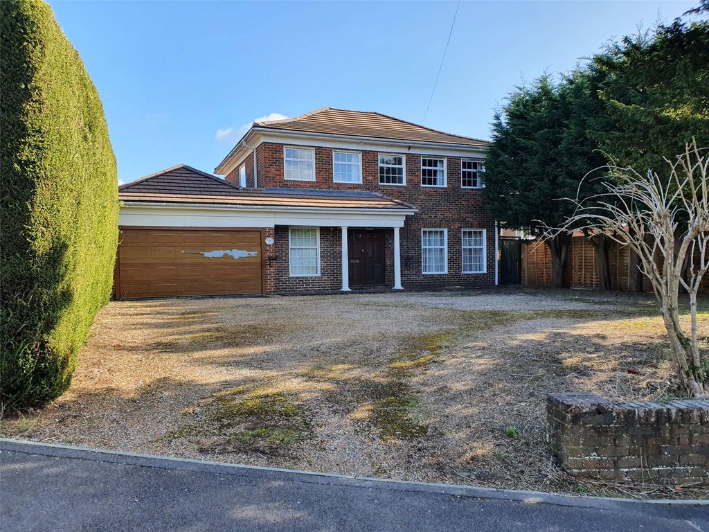 Hurstleigh Drive, Redhill, Surrey RH1  