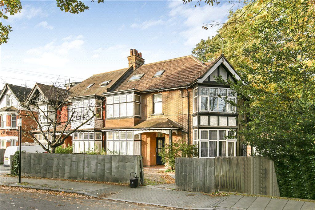 2 bed flat for sale in Conyers Road, London SW16 Zoopla