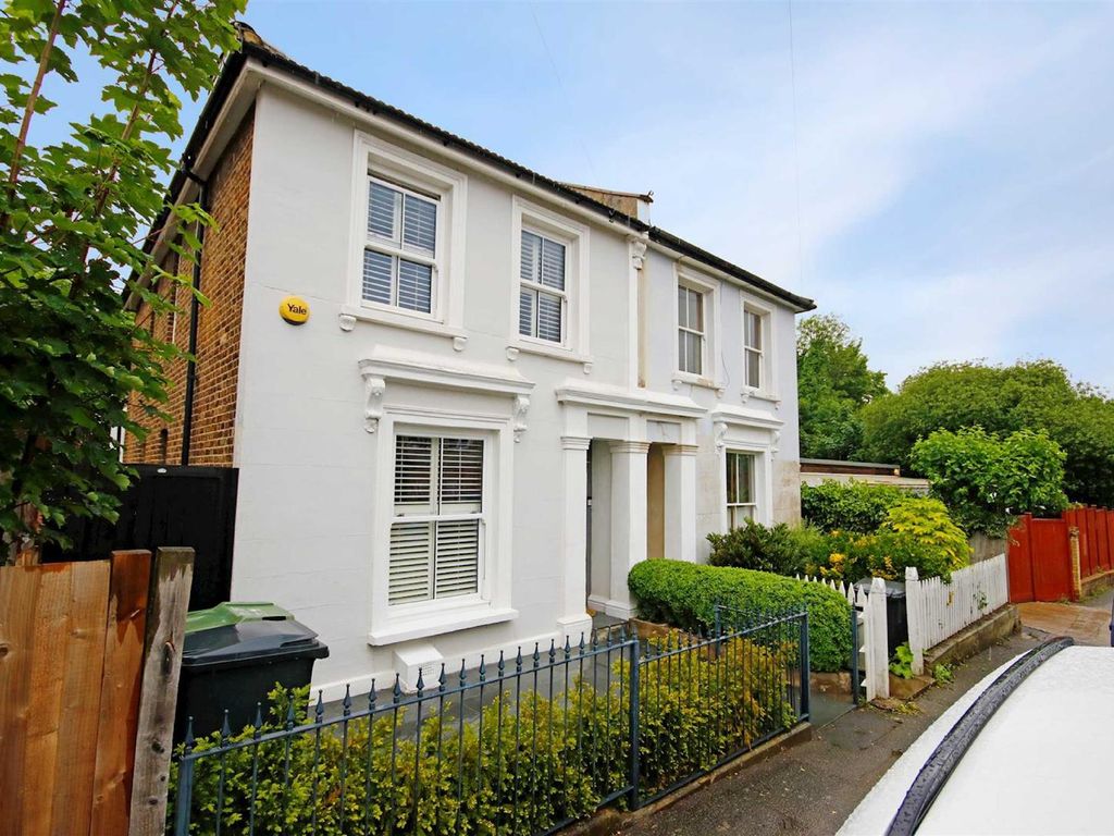 Kelvin Grove, London SE26