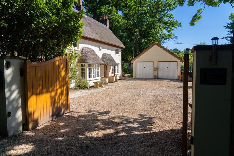 4 bed cottage for sale in Holton Heath Park, Wareham Road, Holton Heath