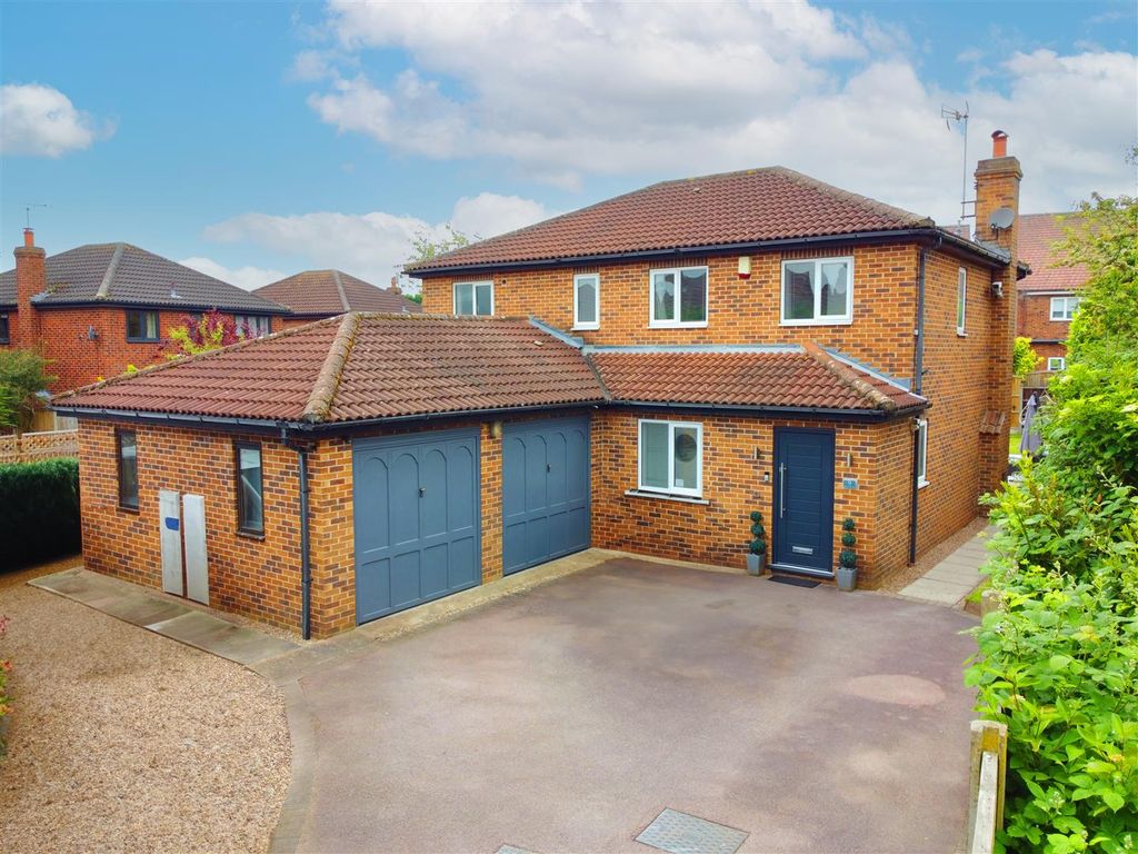 4 bed detached house for sale in Spencer Avenue, Mapperley, Nottingham