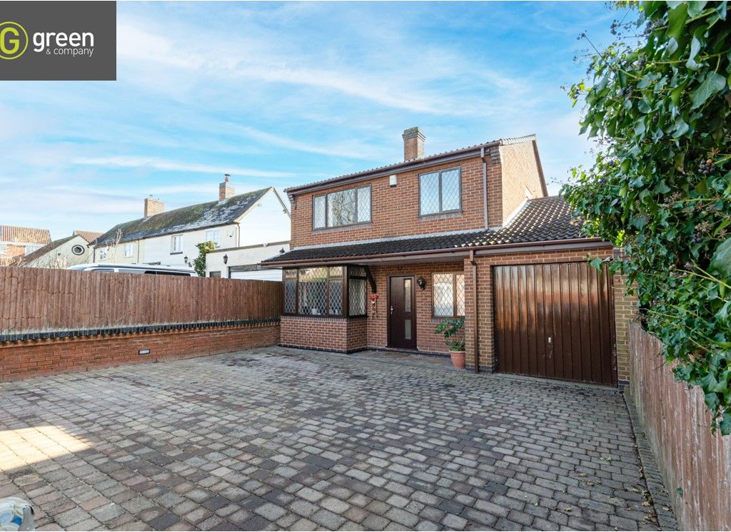 4 bed detached house for sale in Knowle Hill, Hurley, Atherstone CV9