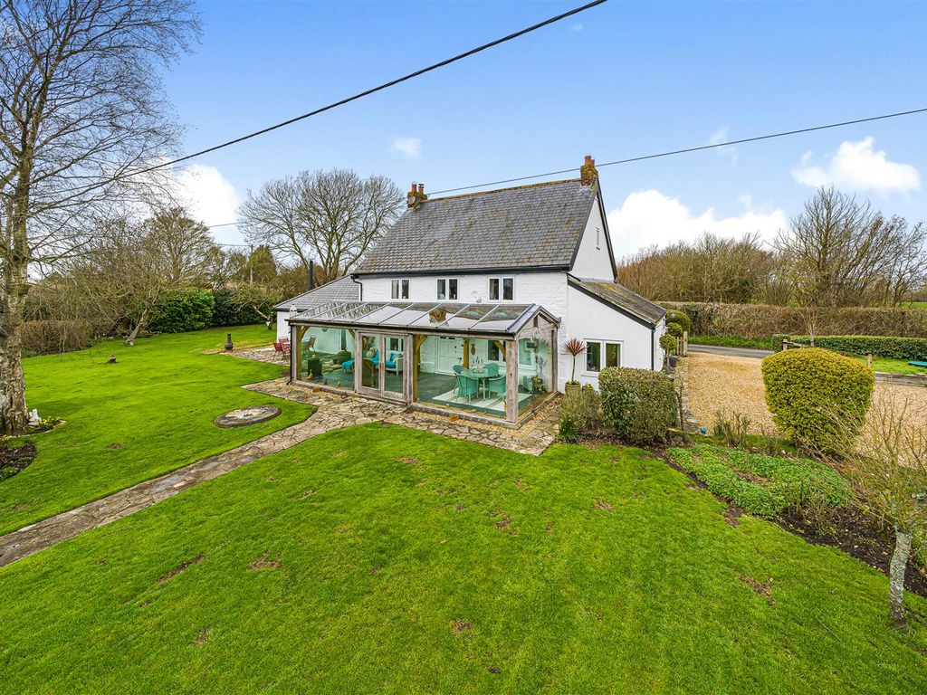 4 bed detached house for sale in Kingston, Sturminster Newton, Dorset