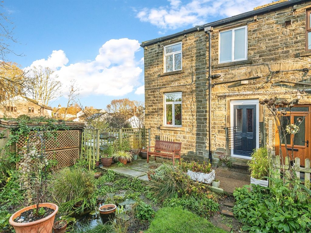 2 bed cottage for sale in Cliffe Side, Shepley, Huddersfield HD8, £