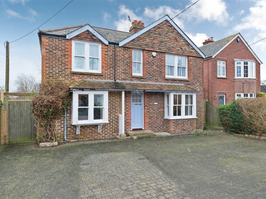 4 bed detached house for sale in Nola, 23 Jubilee Road, Littlebourne