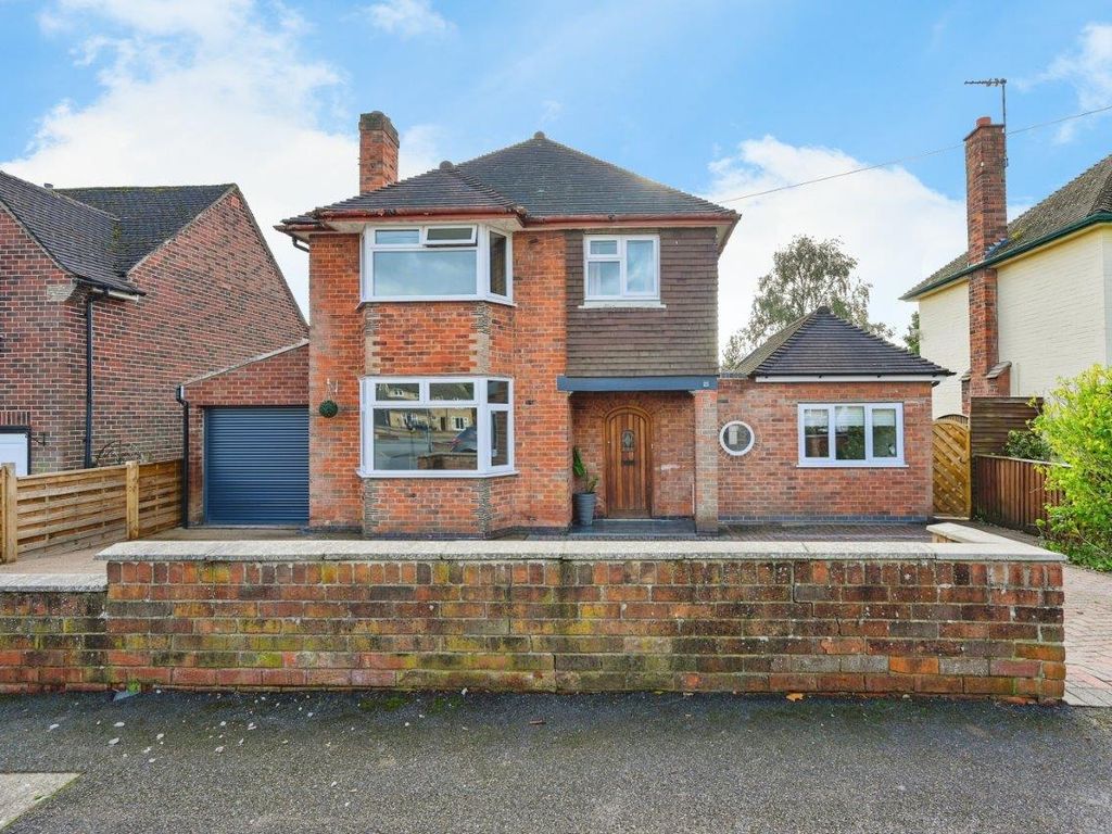 4 bed detached house for sale in Woodford Road, Mackworth, Derby DE22
