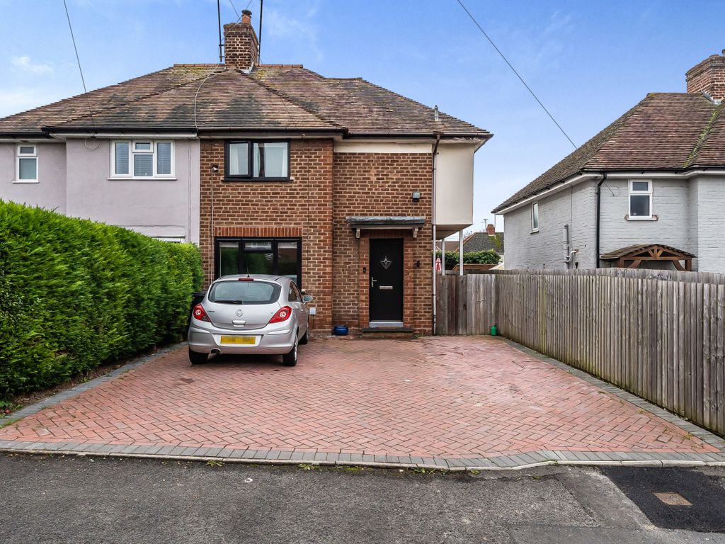 3 bed semidetached house for sale in Queensway, Holmer, Hereford HR1