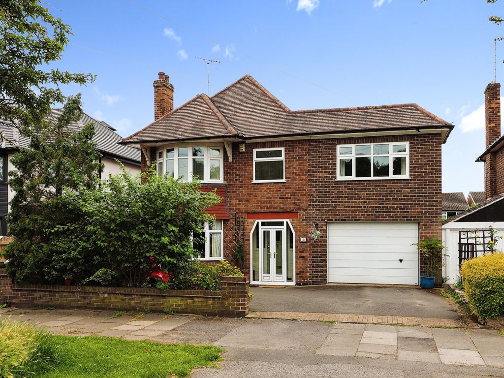 4 bed detached house for sale in Wollaton Vale, Nottingham