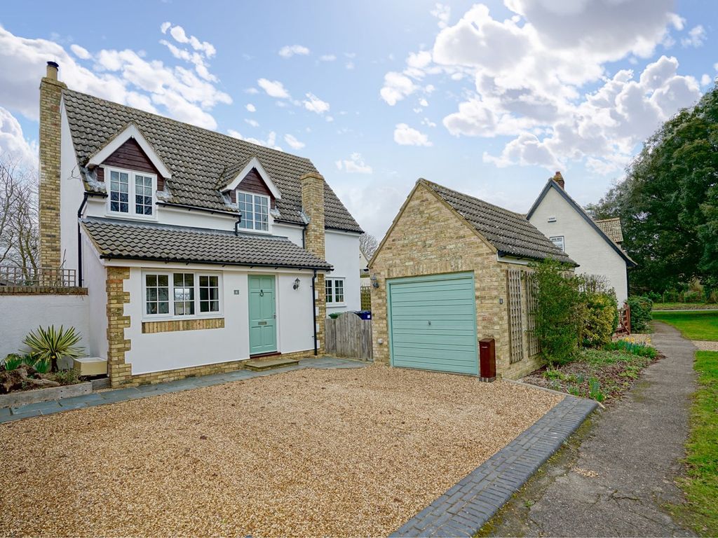 3 bed detached house for sale in The Avenue, Leighton Bromswold