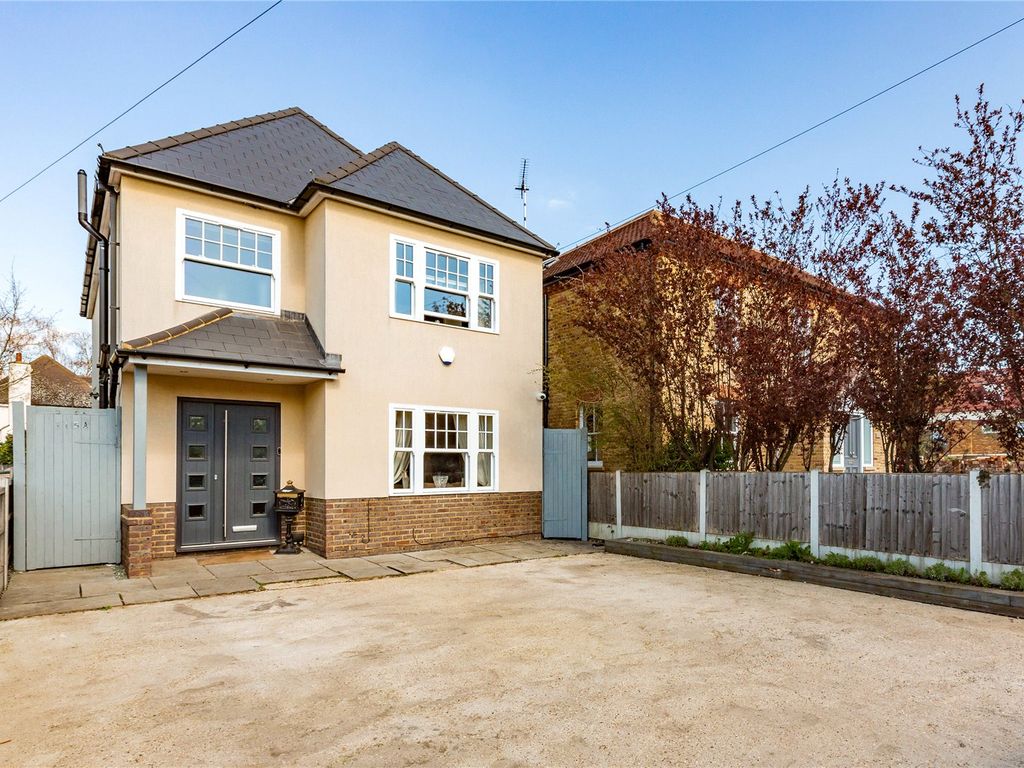 New home, 4 bed detached house for sale in Shepherds Hill, Harold Wood