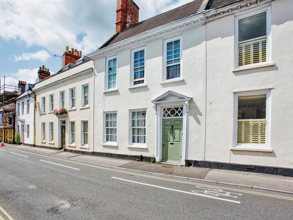 1 bed flat for sale in Chamberlain Street, Wells BA5, £130,000 Zoopla