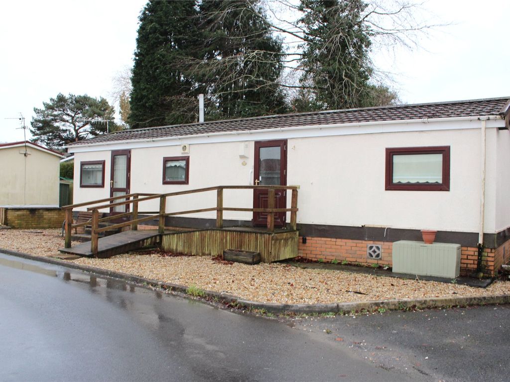 2 bed property for sale in Laurel Drive, Woodland Park, Waunarlwydd