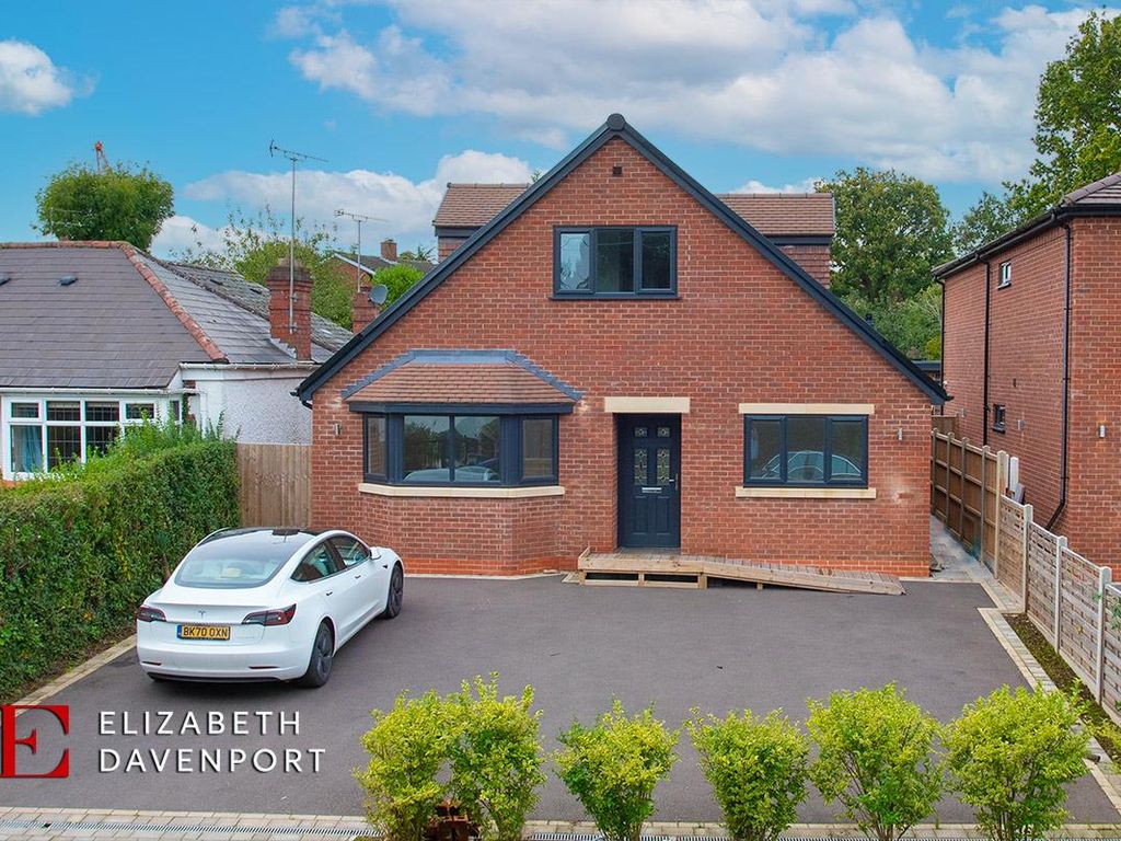 4 bed property to rent in Cromwell Lane, Burton Green, Kenilworth CV8