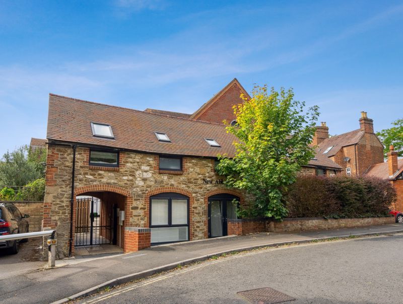 Old Station Yard, Abingdon OX14