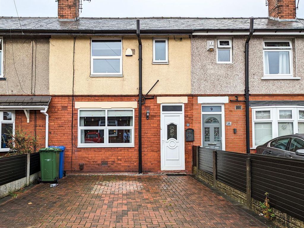 3 bed terraced house for sale in Barrie Street, Leigh WN7, £145,000