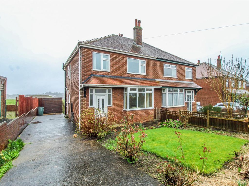 3 bed semidetached house for sale in Soothill Lane, Soothill, Batley