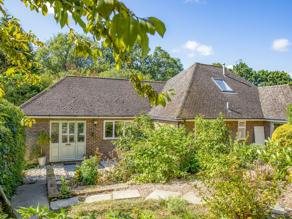 3 bed detached bungalow for sale in Whydown Road, BexhillOnSea TN39 Zoopla