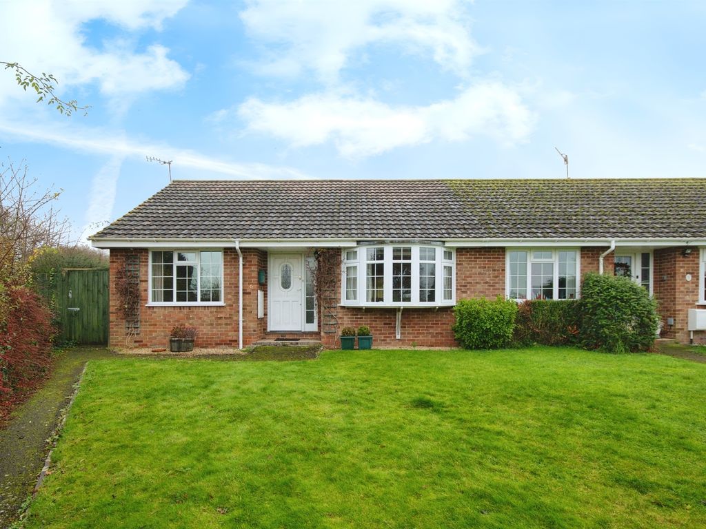 2 bed terraced bungalow for sale in The Sidings, Downton, Salisbury SP5