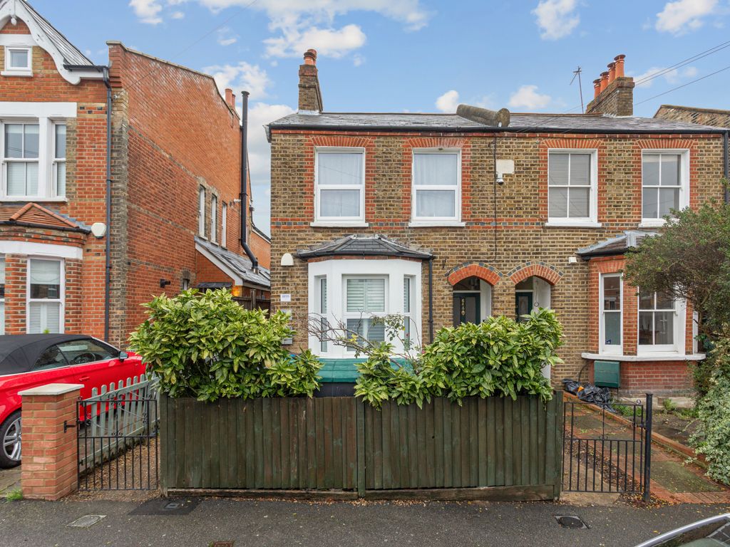 2 bed flat for sale in Amity Grove, London SW20, £500,000 Zoopla