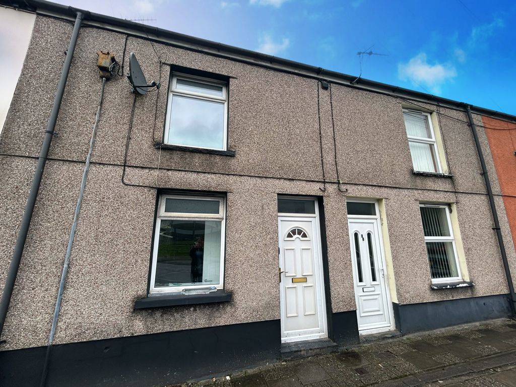 3 bed property to rent in Baglan Street, Treherbert, Treorchy CF42, £
