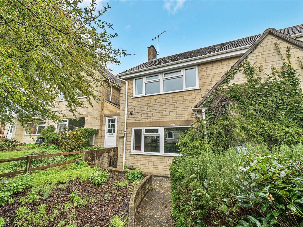 3 bed end terrace house for sale in Hyett Close, Painswick, Stroud GL6