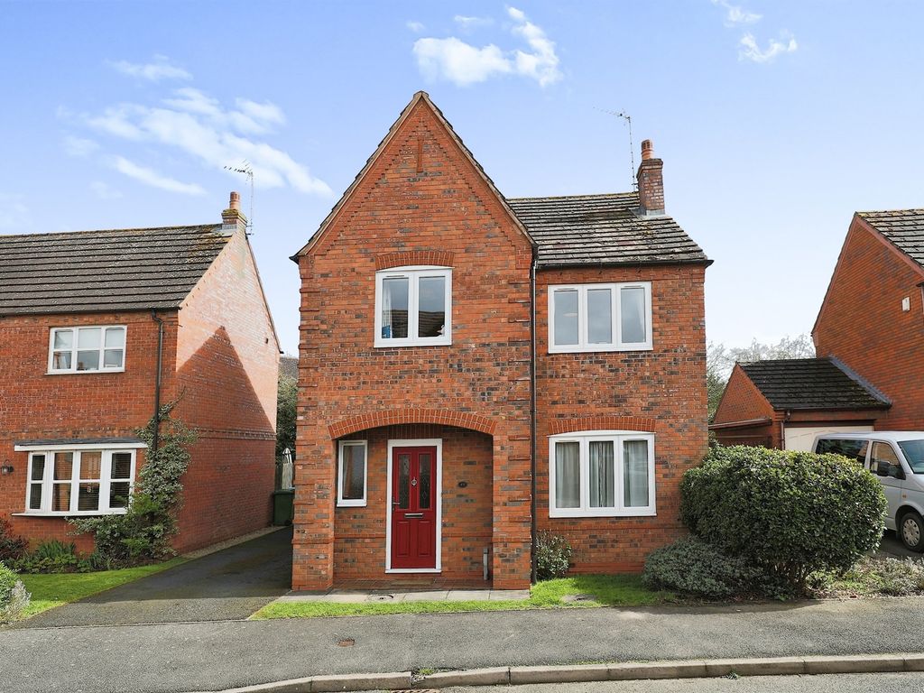4 bed detached house for sale in Hopkins Way, Wellesbourne, Warwick