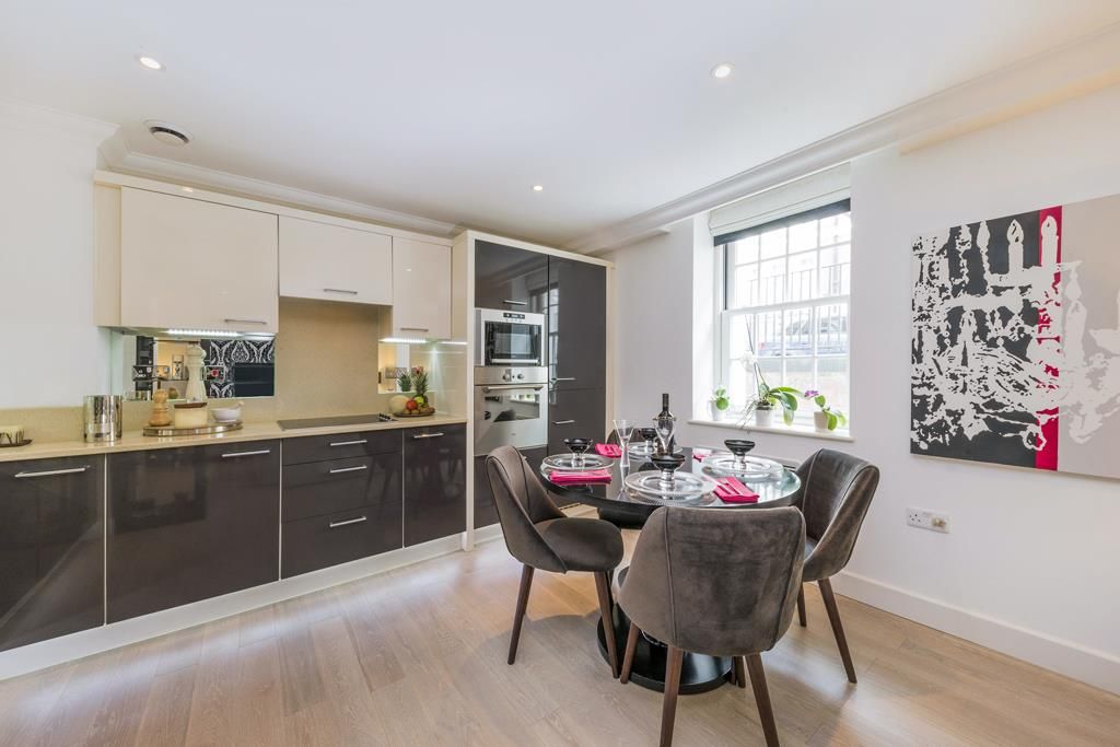 2 bed flat for sale in Huntley Street, Fitzrovia, London WC1E Zoopla