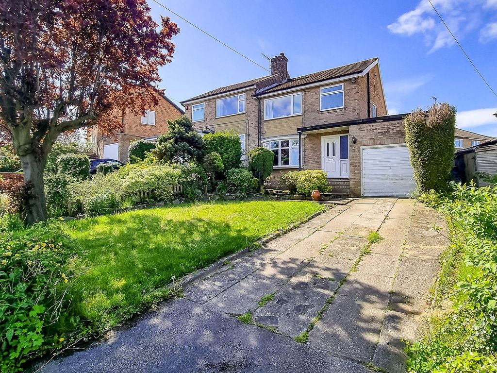 3 bed semidetached house for sale in Knox Lane, Harrogate HG1, £