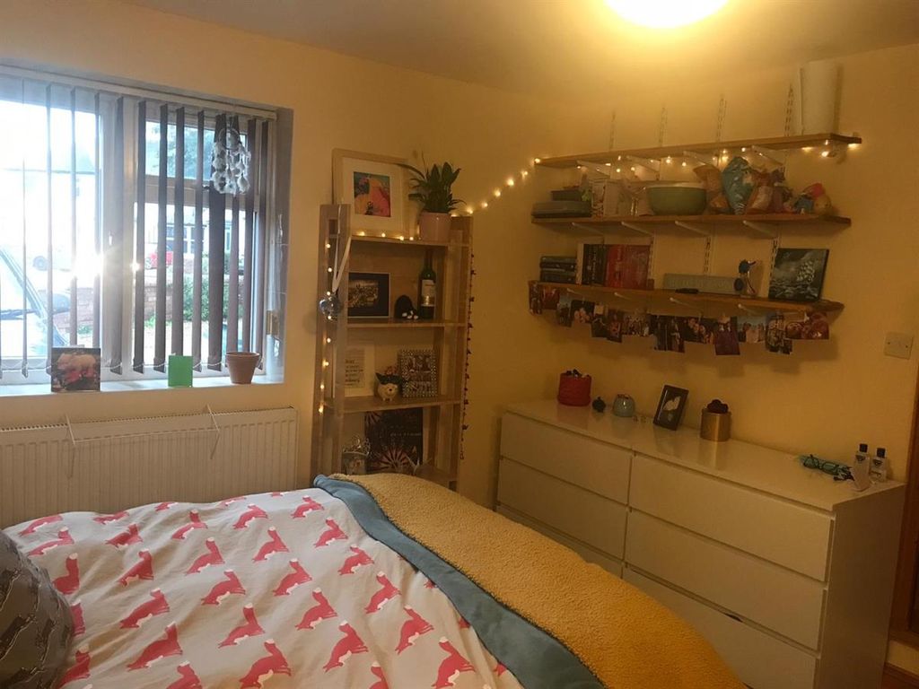 Room to rent in Lytton Road, Oxford OX4, £750 pcm Zoopla