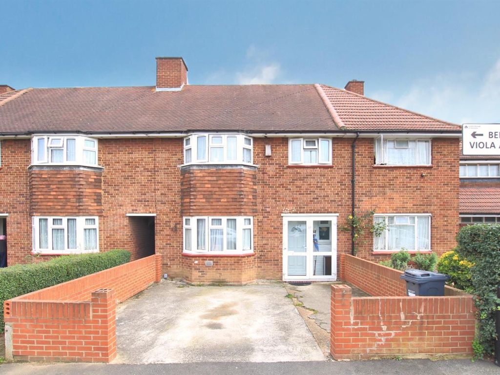 3 bed terraced house to rent in Viola Avenue, Feltham TW14 Zoopla