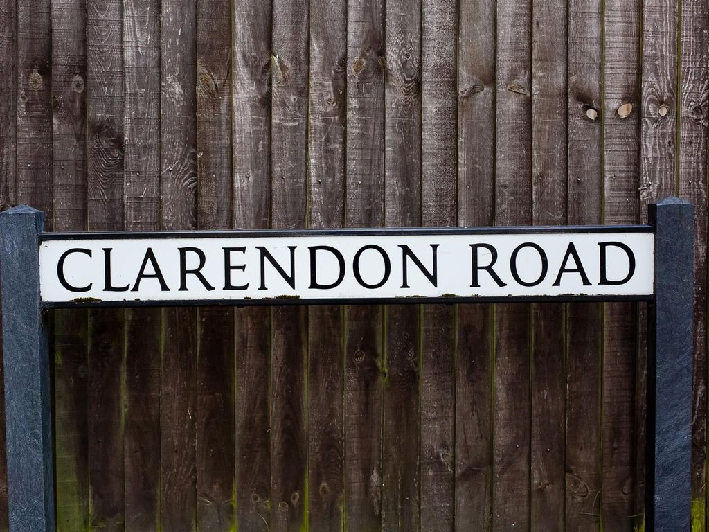 1 bed flat for sale in Clarendon Road, Wallington SM6 Zoopla