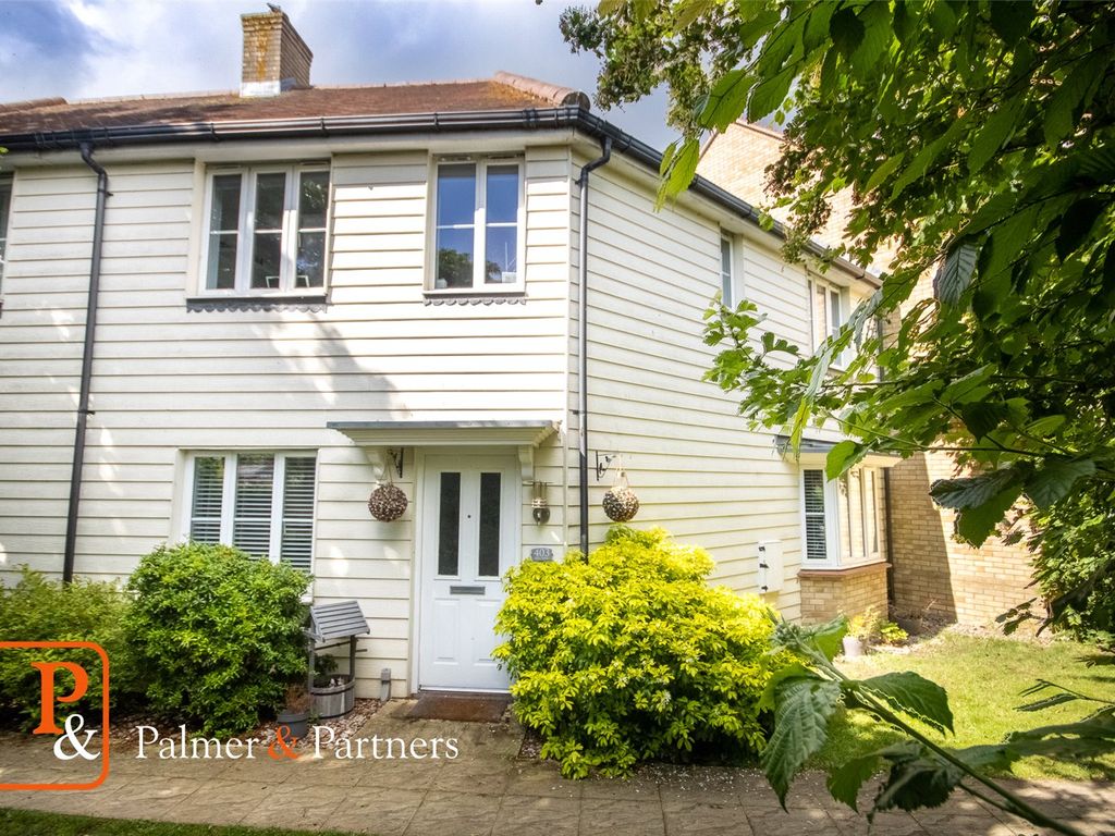 3 bed detached house for sale in Mill Road, Colchester, Essex CO4 Zoopla