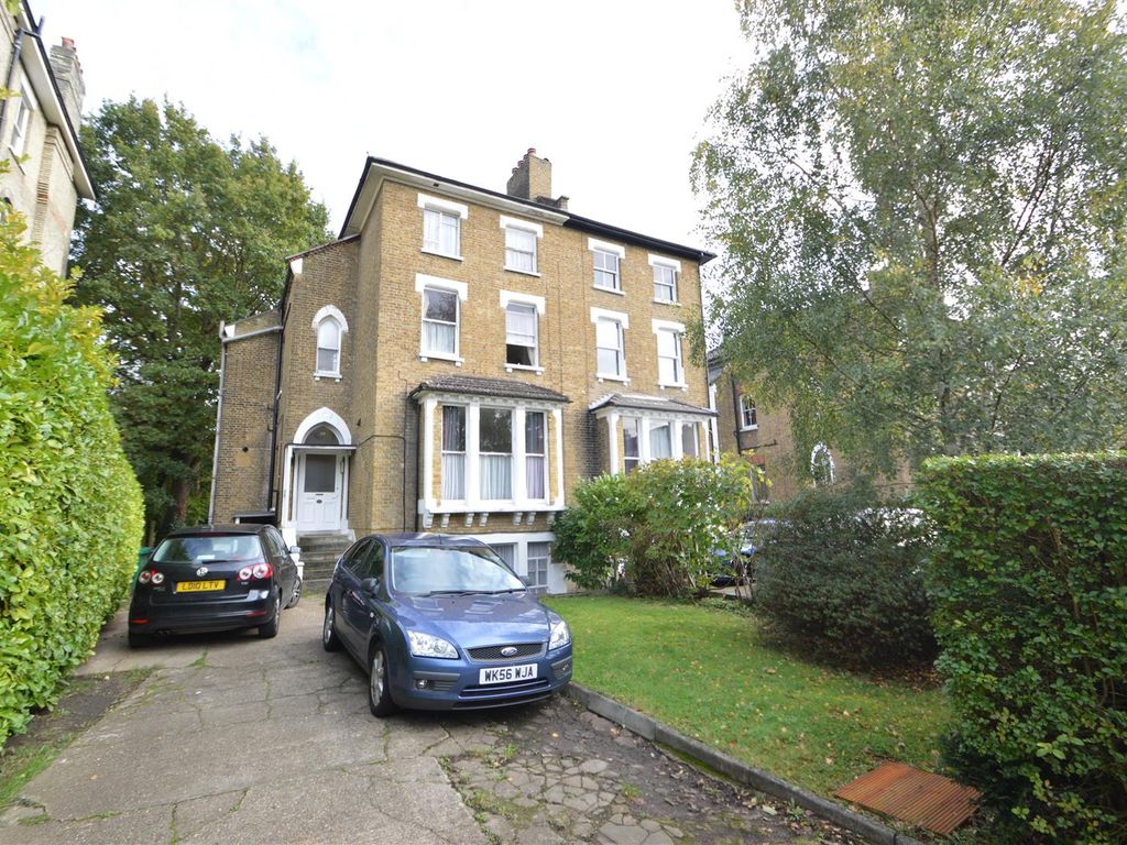 Studio to rent in The Avenue, Berrylands, Surbiton KT5, £940 pcm Zoopla