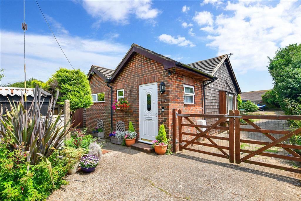 4 bed detached bungalow for sale in CapelLeFerne, CapelLeFerne