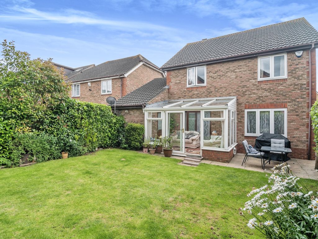 4 bed detached house for sale in Saffron Road, Chafford Hundred, Grays ...