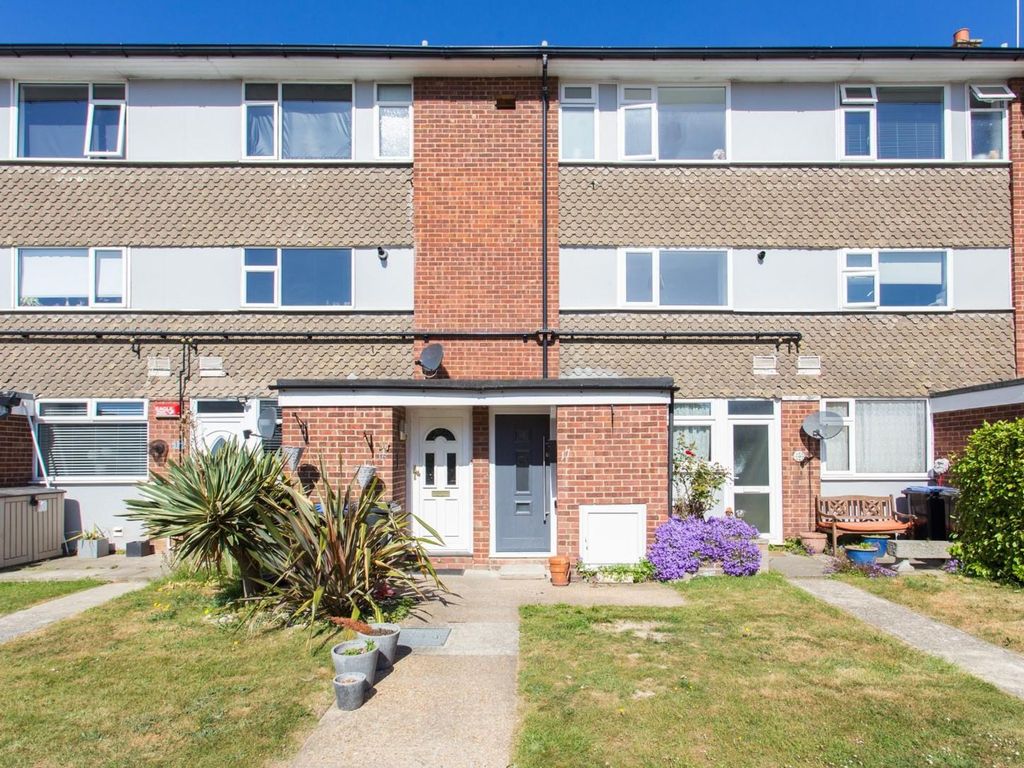 3 bed for sale in Magdalen Court, Broadstairs CT10 Zoopla