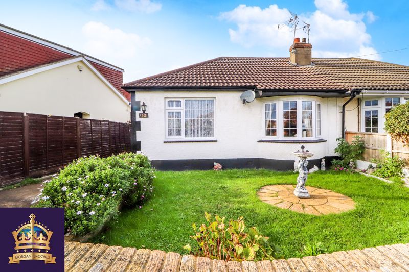 The Parkway, Canvey Island SS8  